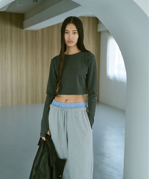 AIC.（エーアイシー）の「ショートレングスロンティー（Tシャツ/カットソー・レディース・ネイビー/ダークブラウン/バーガンディー/ホワイト系/チャコールグレー/ブラック・FREE）」の16枚目の写真