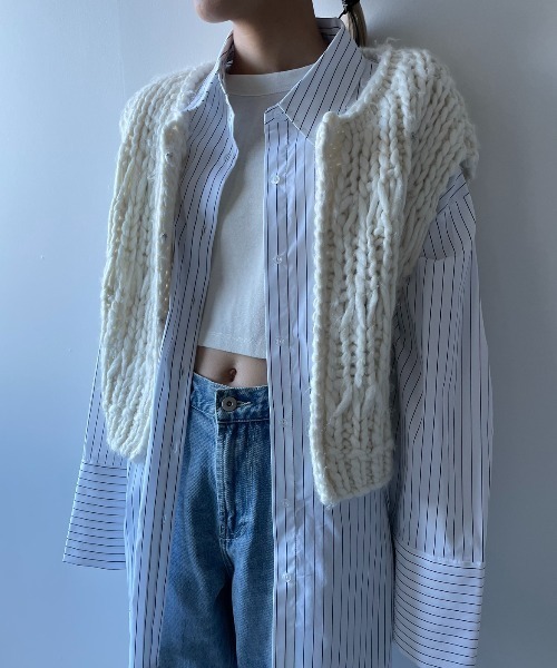 AIC.（エーアイシー）の「ショートレングスロンティー（Tシャツ/カットソー・レディース・ネイビー/ダークブラウン/バーガンディー/ホワイト系/チャコールグレー/ブラック・FREE）」の13枚目の写真