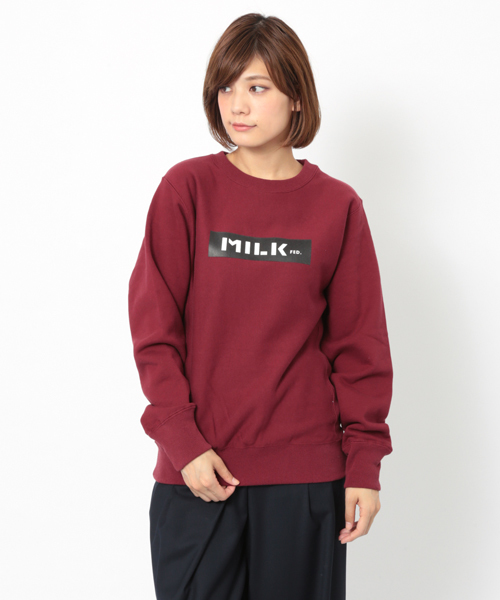 MILKFED.(ミルクフェド)の「CREW SWEAT BAR(スウェット・レディース・ブラック/アッシュ/ネイビー/バーガンディー・ONE SIZE)」の4枚目の写真