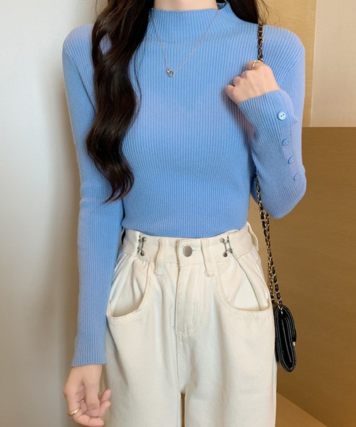 Girly Doll(ガーリードール)の「袖ボタンリブニットトップス(ニット/セーター・レディース・ベージュ/モカ/オレンジ/ホワイト/キャメル/ブラウン/グリーン/グレー/ブルー/ブラック・F)」の11枚目の写真