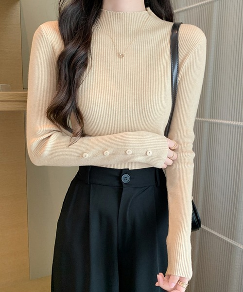 Girly Doll(ガーリードール)の「袖ボタンリブニットトップス(ニット/セーター・レディース・ベージュ/モカ/オレンジ/ホワイト/キャメル/ブラウン/グリーン/グレー/ブルー/ブラック・F)」の19枚目の写真