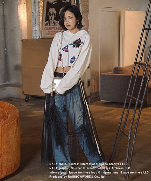 PAGEBOY（ページボーイ）の「<NASA>マルチワッペンショートパーカー（パーカー・レディース・ブラック/オフホワイト/ブルー・FREE）」の21枚目の写真