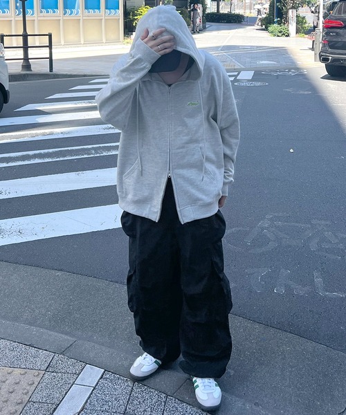 Labordi（ラボード）の「ワンポイントロゴ刺繍 ビッグシルエット ダブルジップアップパーカー フーディー（パーカー・メンズ・チャコールグレー/アッシュグレー/ブラック・M/L）」の19枚目の写真