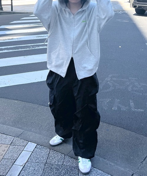 Labordi（ラボード）の「ワンポイントロゴ刺繍 ビッグシルエット ダブルジップアップパーカー フーディー（パーカー・メンズ・チャコールグレー/アッシュグレー/ブラック・M/L）」の21枚目の写真