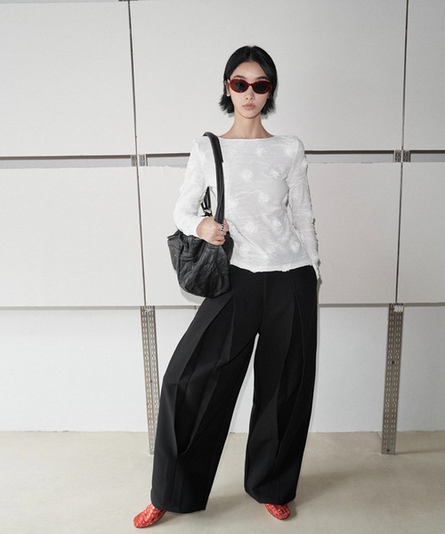 aimoha(アイモハ)の「【moyo】インバーテッド プリーツパンツ(その他パンツ・レディース・ブラック/グレー・LARGE/MEDIUM/SMALL)」の3枚目の写真