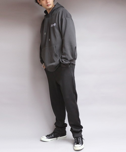 ８(eight)（エイト）の「裏起毛WALKING DONUTプルパーカー（パーカー・メンズ・スミクロ/ホワイト/ブラック・MEDIUM/X-LARGE/LARGE）」の10枚目の写真