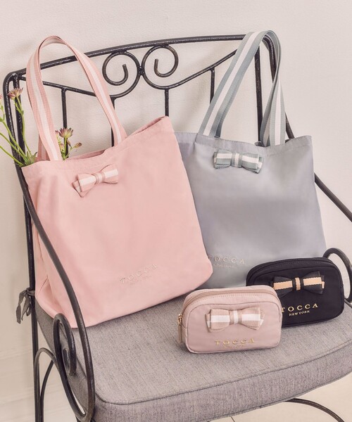 TOCCA(トッカ)の「BICOLOR RIBBON ECOBAG エコバッグ(エコバッグ/サブバッグ・レディース・スカイブルー系/ピンク系/ブラック系/ベージュ系・F)」の4枚目の写真