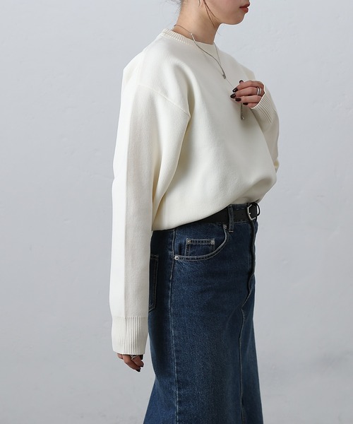 COLONY 2139（コロニートゥーワンスリーナイン）の「ガゼット付スウェットライクニット（ニット/セーター・レディース・ブラック/オフホワイト/グレー/ブラウン/ネイビー・FREE）」の16枚目の写真