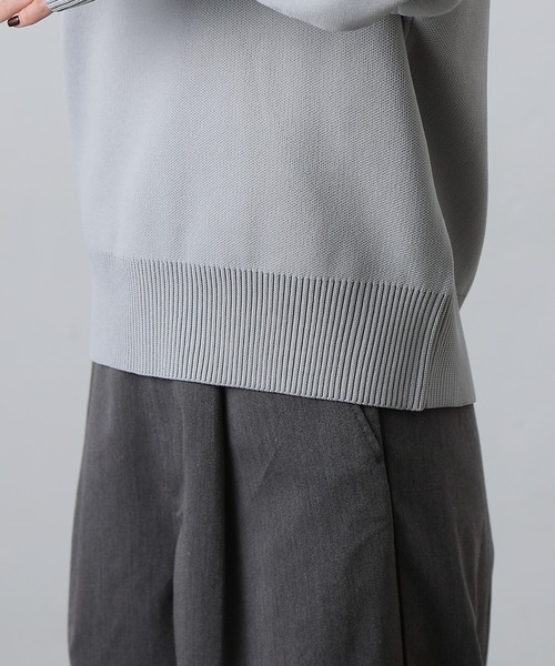 COLONY 2139（コロニートゥーワンスリーナイン）の「ガゼット付スウェットライクニット（ニット/セーター・レディース・ブラック/オフホワイト/グレー/ブラウン/ネイビー・FREE）」の14枚目の写真