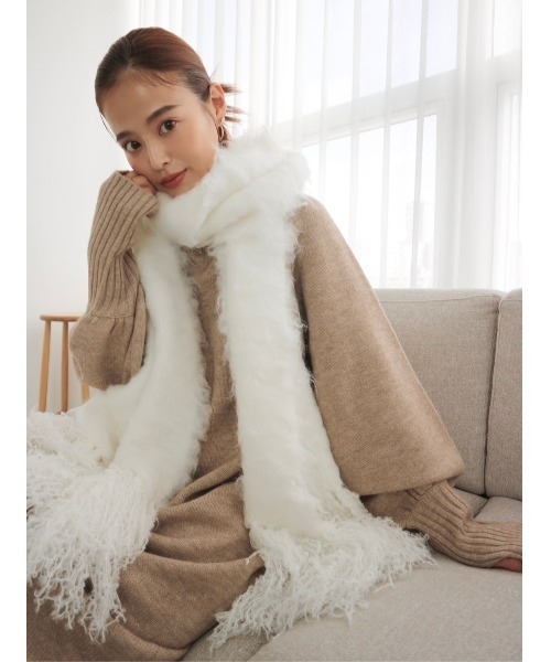 Fluffy Fringe Stole（ストール/ショール）｜TRUNC 88（トランクエイティーエイト）