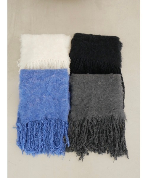 TRUNC（トランクエイティーエイト）の「Fluffy Fringe Stole（ストール/ショール・レディース・ブラック/チャコールグレー/ブルー/アイボリー・FREE）」の13枚目の写真