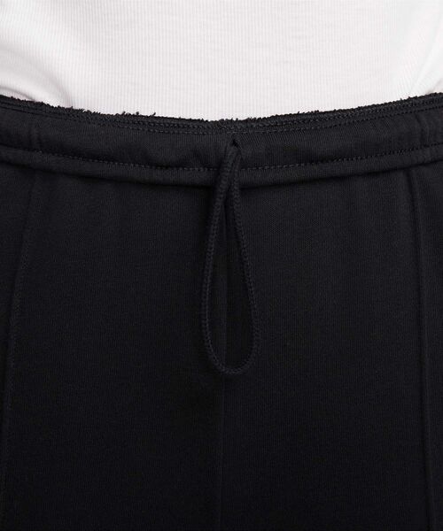 NIKE（ナイキ）の「《セットアップ対応商品》ナイキ スポーツウェア チル テリー ウィメンズ スリム ハイウエスト フレンチテリー スウェットパンツ / Nike Sportswear Chill Terry Women's Slim High-Waisted French Terry Sweatpants FN2435-010 Black（スウェットパンツ・レディース・ブラック・S/M/L/2XL/XL/XS）」の4枚目の写真