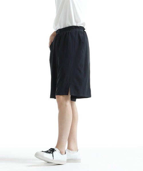 Y-3（ワイスリー）の「LITE WOVN SHORT（その他パンツ・メンズ・ブラック・X-LARGE/LARGE/MEDIUM/SMALL/X-SMALL）」の2枚目の写真