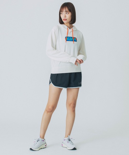 X-girl（エックスガール）の「X-GIRL/エックスガール クロップド丈パーカー 155251012002（パーカー・レディース・ライトブルー/グレー/ホワイト/ライム/オレンジ/ライトイエロー・L/M）」の8枚目の写真