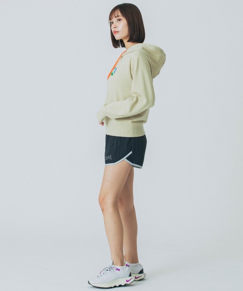 X-girl（エックスガール）の「X-GIRL/エックスガール クロップド丈パーカー 155251012002（パーカー・レディース・ライトブルー/グレー/ホワイト/ライム/オレンジ/ライトイエロー・L/M）」の21枚目の写真