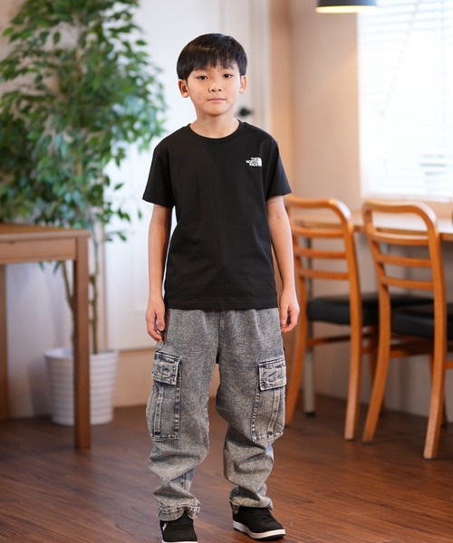 THE NORTH FACE（ザノースフェイス）の「THE NORTH FACE/ザ・ノース・フェイス S/S BACK SQU T キッズ Tシャツ NTJ32538（Tシャツ/カットソー・キッズ・ブラック/ブロンズ/ホワイト・130cm/140cm/150cm/160cm）」の13枚目の写真
