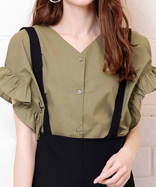 aquagarage（アクアガレージ）の「涼しげ素材のラッフルスリーブVネックブラウス（シャツ/ブラウス・レディース・オフホワイト/カーキ/ブラック/キャメル/ベージュ・M/L/S）」の6枚目の写真