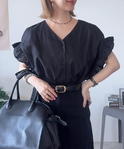 aquagarage（アクアガレージ）の「涼しげ素材のラッフルスリーブVネックブラウス（シャツ/ブラウス・レディース・オフホワイト/カーキ/ブラック/キャメル/ベージュ・M/L/S）」の10枚目の写真