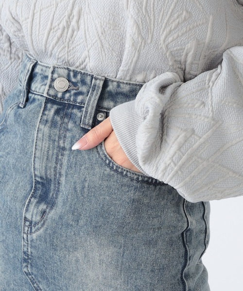 CECIL McBEE（セシルマクビー）の「フロントスリットデニムスカート（デニムスカート・レディース・ブラック/ケミカルウォッシュ・64/61）」の8枚目の写真