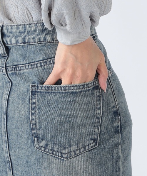 CECIL McBEE（セシルマクビー）の「フロントスリットデニムスカート（デニムスカート・レディース・ブラック/ケミカルウォッシュ・64/61）」の9枚目の写真