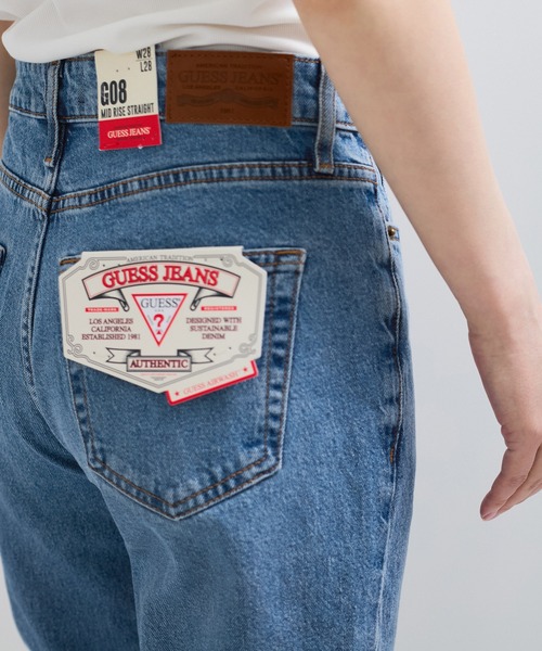 GUESS JEANS（ゲスジーンズ）の「【GUESS(ゲス)】MID RISE STRAIGHT/ デニム ストレートジーンズ（デニムパンツ・レディース・ブラック/サックスブルー/ブルー・L/S/M）」の14枚目の写真