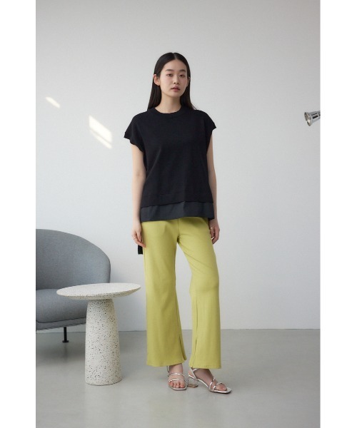AZUL by moussy(アズールバイマウジー)の「リブタイトフレアパンツ 春服 秋服 美シルエット リブパンツ ウエストゴム(スラックス・レディース・ブラック/イエロー/ライトグレー・FREE)」の12枚目の写真