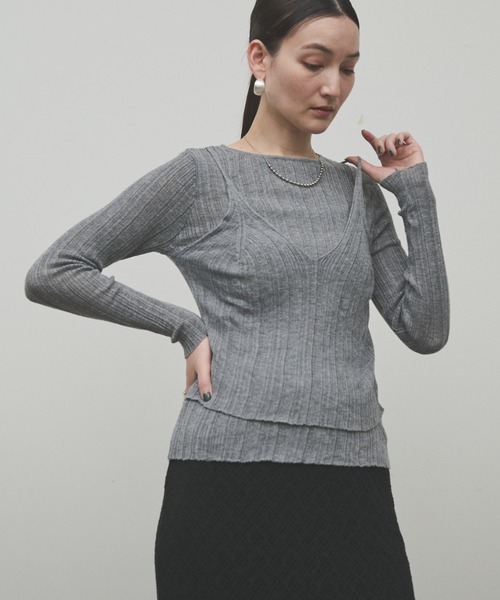 Lutim by u(ルチバイユー)の「Docking bustier sheer knit tops / ドッキングビスチェシアーニットトップス(Tシャツ/カットソー・レディース・ベージュ/ホワイト/グレー・FREE)」の2枚目の写真