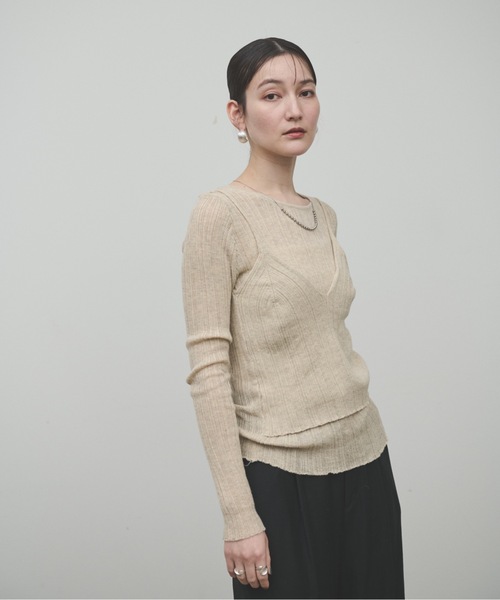 Lutim by u(ルチバイユー)の「Docking bustier sheer knit tops / ドッキングビスチェシアーニットトップス(Tシャツ/カットソー・レディース・ベージュ/ホワイト/グレー・FREE)」の12枚目の写真
