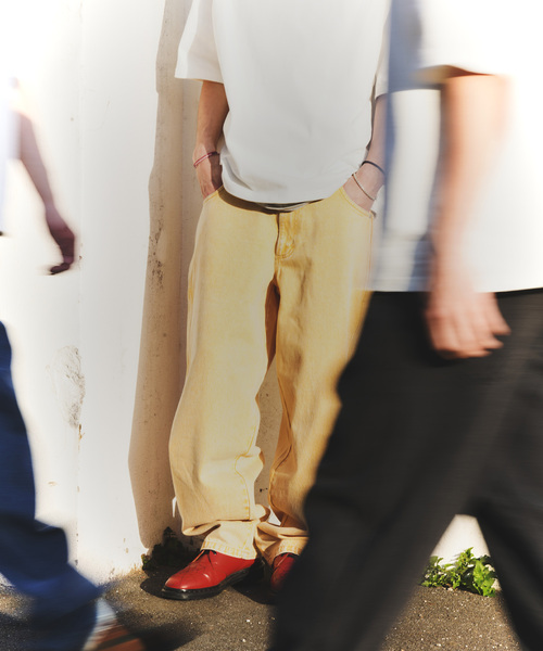 WISM（ウィズム）の「WISM ORIGINAL PRODUCT BAGGY DENIM PANT 1（デニムパンツ・メンズ・ベージュ/ブラック/ブルー・32/30/34）」の17枚目の写真