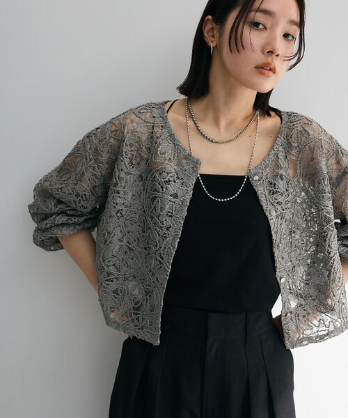 ELENCARE DUE（エレンカーレデュエ）の「・ELENCARE DUE 2wayコードレースカーデ（カーディガン/ボレロ・レディース・チャコールグレー/ブラック/アイボリー・FREE）」の3枚目の写真