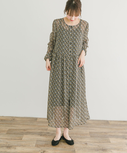 ITEMS URBANRESEARCH（アイテムズ アーバンリサーチ）の「フラワープリントシフォンワンピース（ワンピース・レディース・ブラック/オレンジ・FREE）」の12枚目の写真