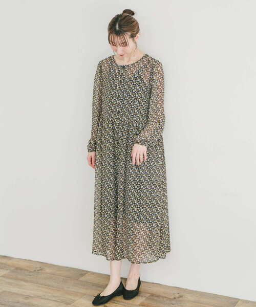 ITEMS URBANRESEARCH（アイテムズ アーバンリサーチ）の「フラワープリントシフォンワンピース（ワンピース・レディース・ブラック/オレンジ・FREE）」の17枚目の写真