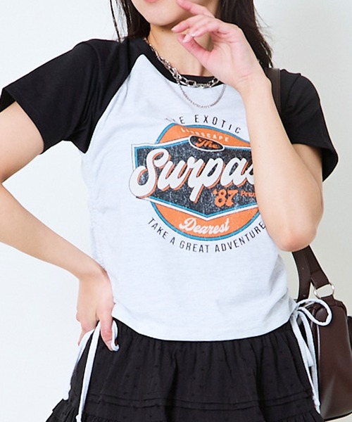 GORGE（ゴージ）の「《ドロスト裾×ラグランスリーブ》レディース ロゴプリントTシャツ サマ見え 春夏秋（Tシャツ/カットソー・レディース・オートミール/オフホワイト/カーキ/チャコールグレー・F）」の12枚目の写真