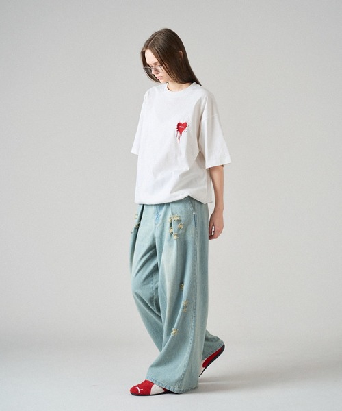 ONCILY（オンシェリー）の「TUCK WIDE BAGGY DENIM PANTS / タックワイドバギーデニムパンツ（デニムパンツ・メンズ・インディゴブルー/ライトインディゴブルー/ブラック・SMALL/MEDIUM/LARGE）」の13枚目の写真