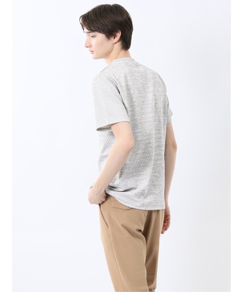 m.f.editorial(エムエフエディトリアル)の「【ストレッチ】m.f.エディトリアル メンズ メランジ クルーネック 半袖 Tシャツ(Tシャツ/カットソー・メンズ・ホワイト×ブラック/ネイビー・LARGE/MEDIUM/X-LARGE)」の4枚目の写真