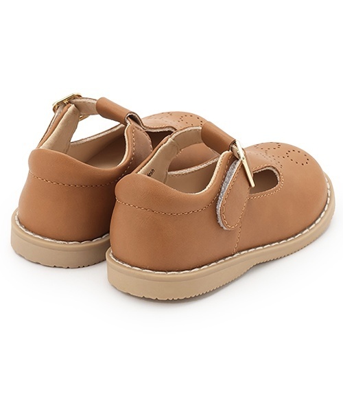 petit main（プティマイン）の「チェリーアイレットシューズ（サンダル・キッズ・ベージュ/ブラウン/オフホワイト・17cm/18cm/16cm/15cm）」の6枚目の写真