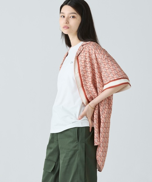 LACOSTE(ラコステ)の「ウィメンズ オーバーサイズ オープンカラーモノグラムシャツ(シャツ/ブラウス・レディース・ピンク・34/38/36)」の20枚目の写真