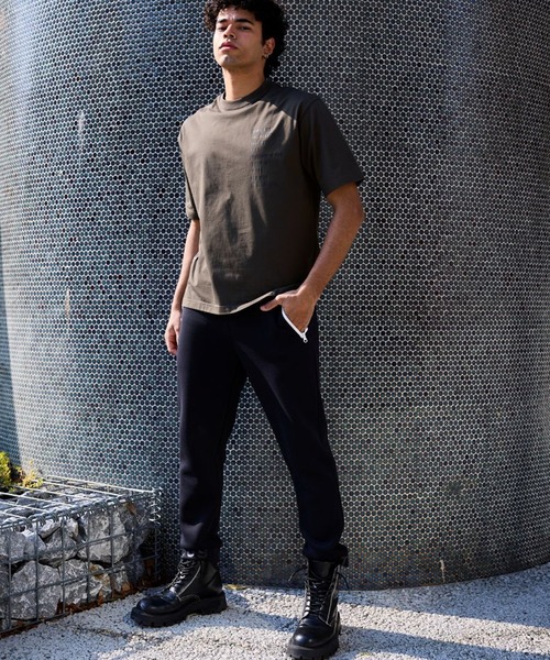 VIRTUOUS(バーチャス)の「【VIRTUOUS/バーチャス】冷感天竺ロゴプリント半袖Tシャツ(Tシャツ/カットソー・メンズ・ホワイト/ブラック/カーキ・X-LARGE/LARGE/MEDIUM)」の8枚目の写真