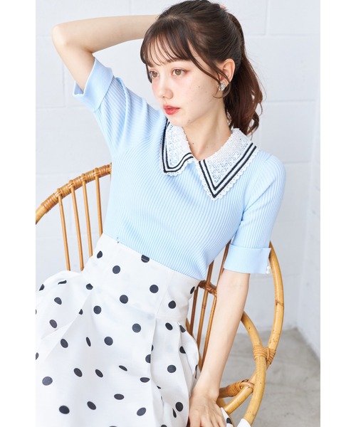 tocco - tocco 3Dモチーフ後ろレースリブニットプルオーバー tocco closet（トッコ クローゼット）の「3Dフラワーモチーフ