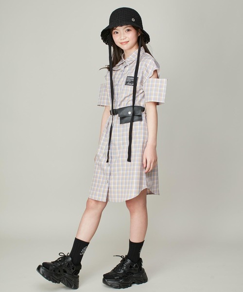 JENNI（ジェニィ）の「【リバイバルアイテム】厚底スニーカー風スポサン（サンダル・キッズ・ブラック/オフホワイト・24cm/23cm/22cm）」の22枚目の写真