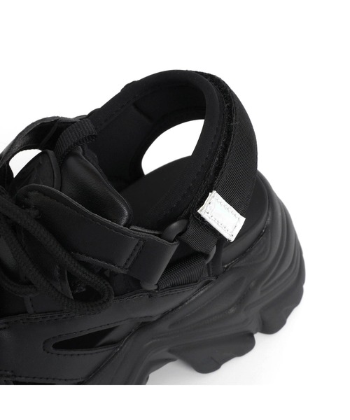 JENNI（ジェニィ）の「【リバイバルアイテム】厚底スニーカー風スポサン（サンダル・キッズ・ブラック/オフホワイト・24cm/23cm/22cm）」の5枚目の写真