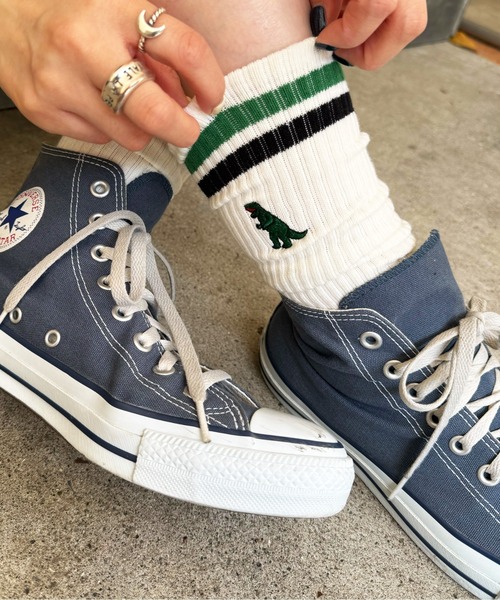 DOUBLE NAME(ダブルネーム)の「【m:rex】ミニ恐竜刺しゅうラインソックス(ソックス/靴下・レディース・グリーン・FREE)」の3枚目の写真