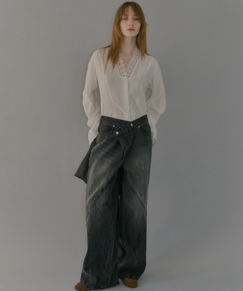 yae（ヤエ）の「"Y" denim / "ワイ" デニム（デニムパンツ・レディース・ブラック/ブルー・36/38/34）」の4枚目の写真