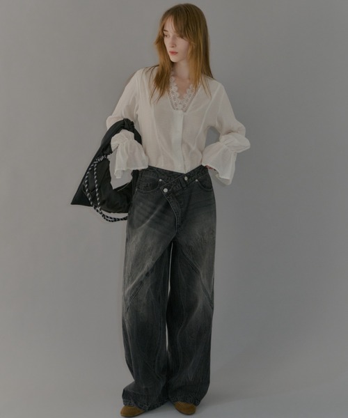 yae（ヤエ）の「"Y" denim / "ワイ" デニム（デニムパンツ・レディース・ブラック/ブルー・36/38/34）」の3枚目の写真