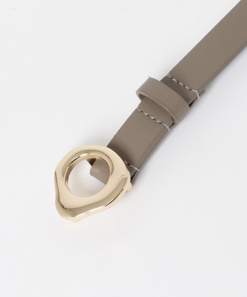 URBAN RESEARCH ROSSO WOMEN（アーバンリサーチ　ロッソ）の「LE VERNIS　Eyelet belt（ベルト・レディース・チャコールグレー/ブラック・-）」の4枚目の写真