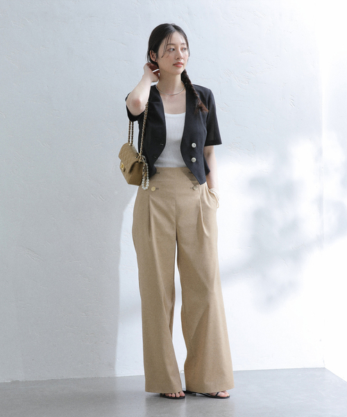 La TOTALITE(ラトータリテ)の「MILOS / ミロス キルティングチェーンバッグ(ショルダーバッグ・レディース・ベージュ/ブラック・FREE)」の7枚目の写真