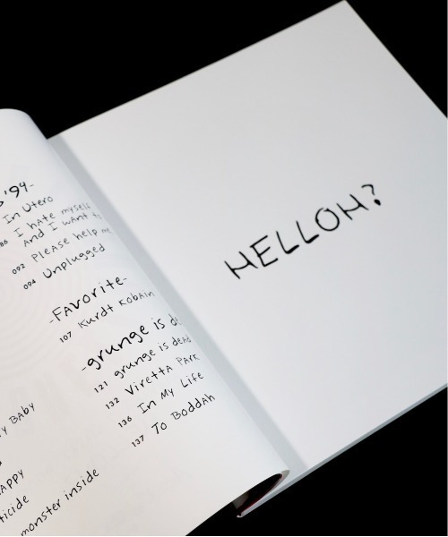 C.E.L.STORE(セルストア)の「NIRVANA / ニルヴァーナ VINTAGE T-SHIRT BOOK「HELLOH?」 ”SOFTCOVER EDITION”(本・メンズ・その他・FREE)」の3枚目の写真