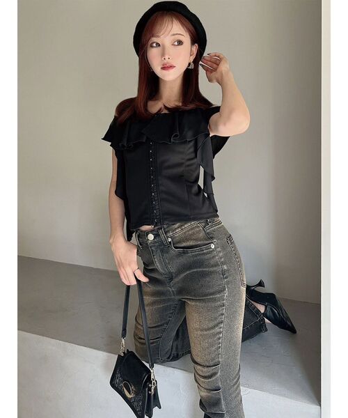 コルセットラッフルブラウス