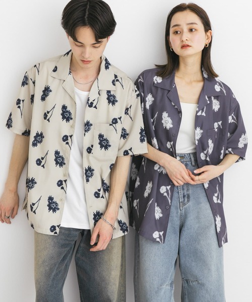SENSE OF PLACE by URBAN RESEARCH(センスオブプレイスバイアーバンリサーチ)の「『ユニセックス』ボタニカルオープンカラーショートスリーブシャツ(シャツ/ブラウス・メンズ・ブルー/ベージュ/チャコールグレー・LARGE/MEDIUM)」の17枚目の写真