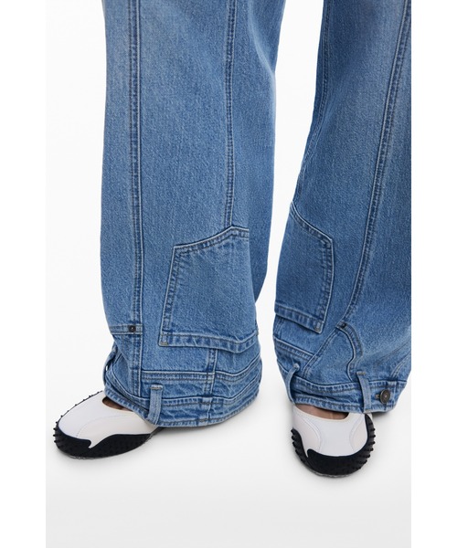 Desigual（デシグアル）の「ユニーク裾　ロングデニムパンツ（デニムパンツ・レディース・ブルー・36/38/40/42/44/34）」の6枚目の写真